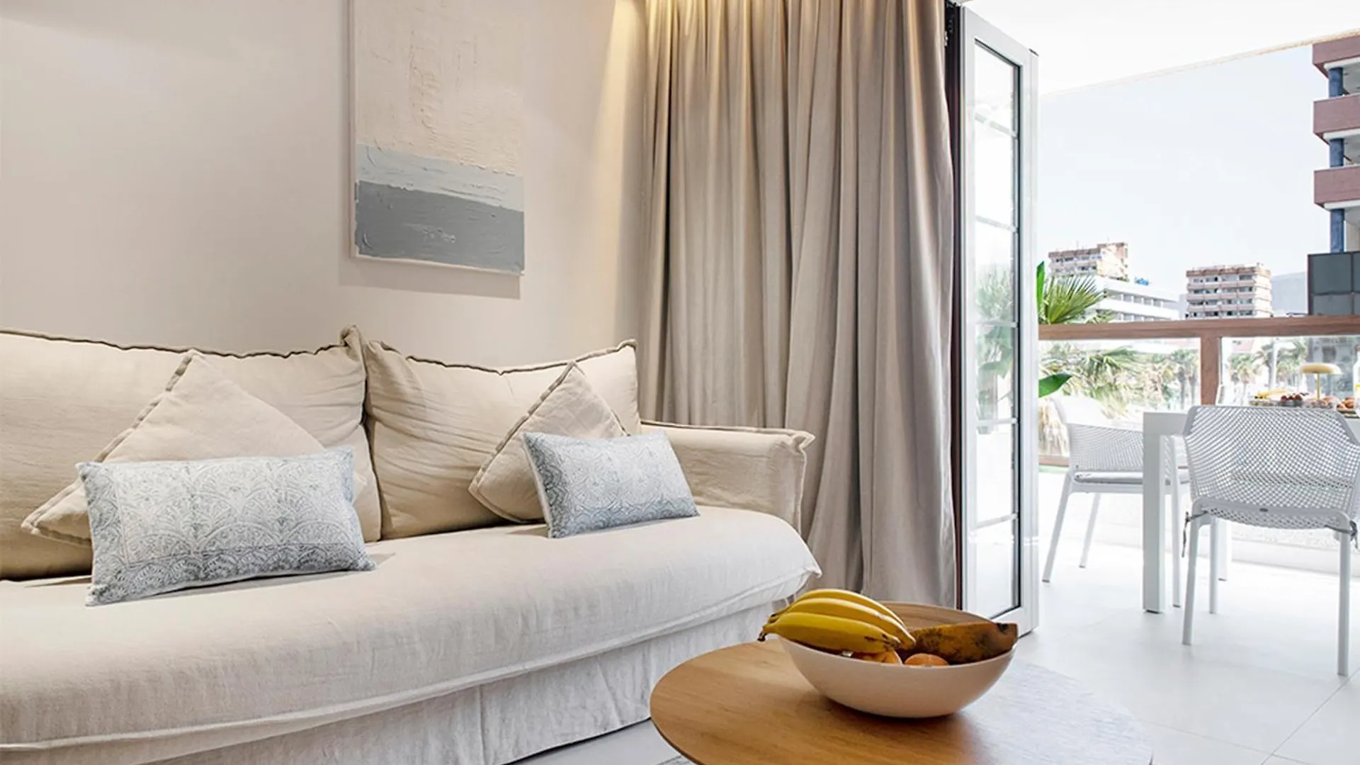 Tms Andorra Luxury Aparthotel, Las Americas, Pool&Beach 美洲海滩